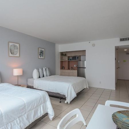 Castle Beach Suites By Vacation Media Miami Beach Ngoại thất bức ảnh