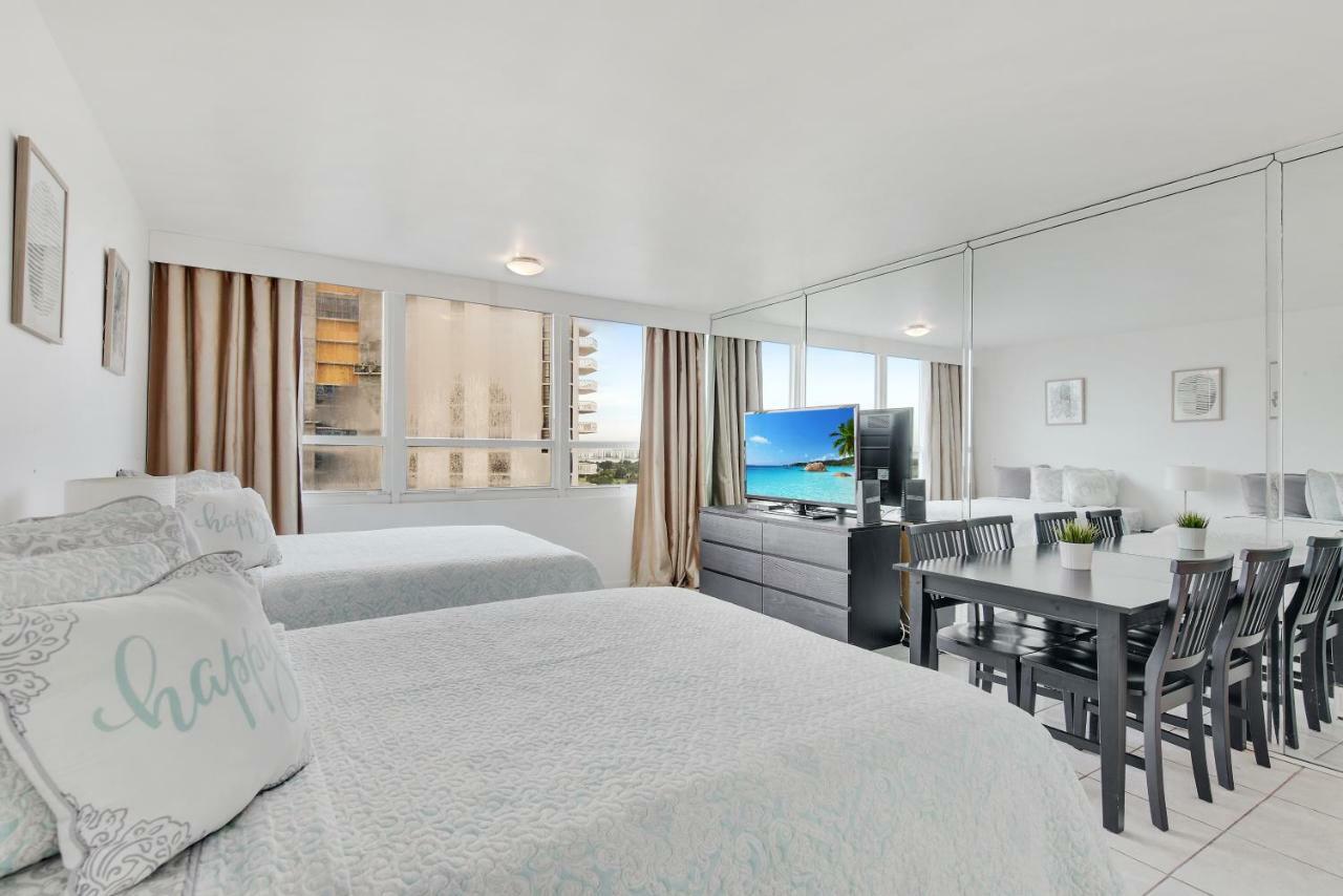 Castle Beach Suites By Vacation Media Miami Beach Ngoại thất bức ảnh